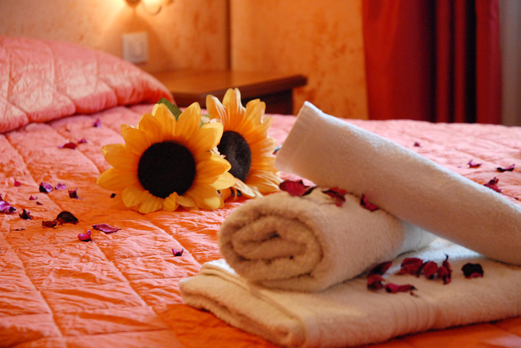 B&B Fantar House Carbonia Szoba fotó